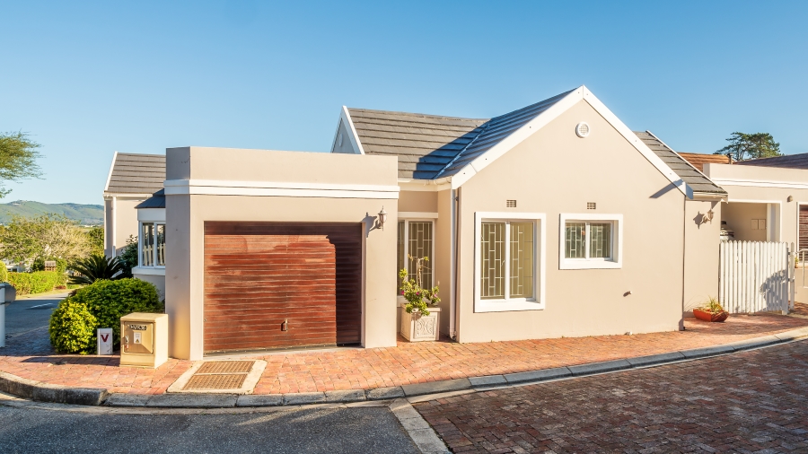 3 Bedroom Property for Sale in Hunters Estate Western Cape